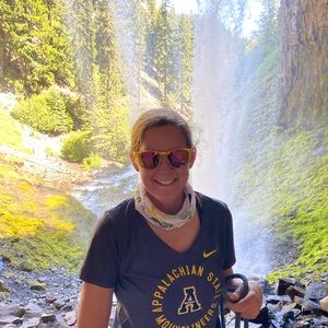 Meet your Posher, Kelley